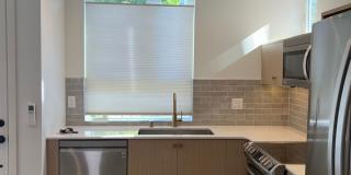 Beautiful Blackwood Home Ballard! Gallery 6