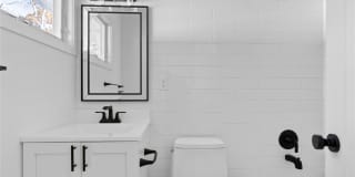 20 Mortimer Street Gallery 9