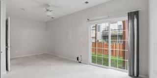42683 NEWCOMER Terrace Gallery 13