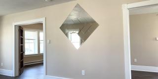 26 W Orchard Street Gallery 9