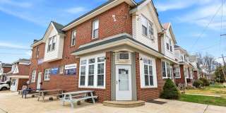 222 HARTEL Avenue Gallery 1