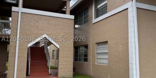 9976 Twin Lakes Dr Gallery 1