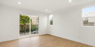 443 N Heliotrope Dr Gallery 16