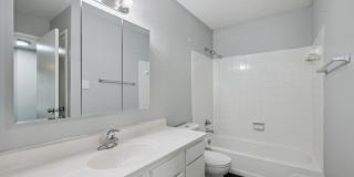 Remington Place Apartment Homes Gallery 6