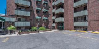 1833 North Williams Street - 504 Gallery 29