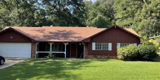 1201 Pineview Drive Gallery 1