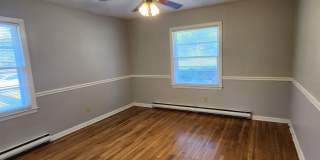 Spacious 4BR/2BA Brick Home with Fireplace, Large Island! Gallery 6