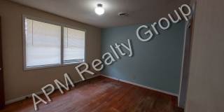 Three bedroom home in Southeast Columbia Gallery 1