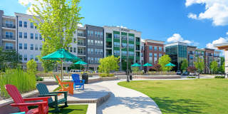 The Tomlin Gallery 33