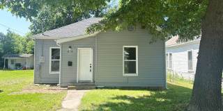 Charming 2 Bedroom, 1 Bathroom Home for Rent! Charming 2 Bedroom, 1 Bathroom Home for Rent! Gallery 1