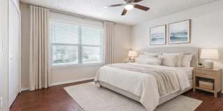 11417 North May Avenue - 1Unit D Gallery 3