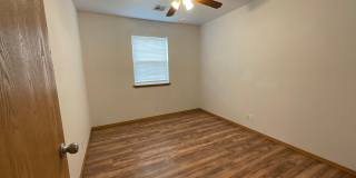 Nice 2BR/1BA in Joplin near MSSU campus! (upstairs unit with Balcony! ) HUD APPROVED!! Gallery 30