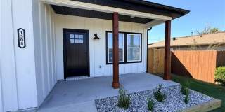 1308 W Beech Drive 1308 W Beech Drive Gallery 1
