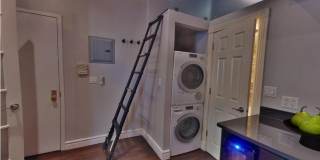 351 W 21st St Gallery 5