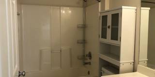 Southern Edge Condo - Close to Campus Gallery 23