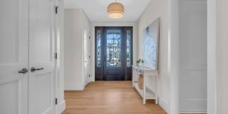 205 Morris Avenue Gallery 9