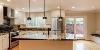 4BR/3.5BA Belmont Home with Multiple Ensuite Bedrooms, A/C & 2-Car Garage | YouTube Tour Gallery 18