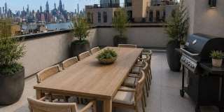 53 GRAND Street Gallery 15