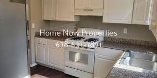 Spacious 5BR/3BA Split-Level Home | Bonus Room | Hardwood Floors | Stone Mountain Gallery 8