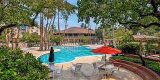 Elegant, private end-unit living with resort-style amenities! Gallery 20