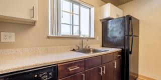 1202 Pearl Gallery 42