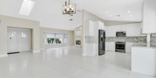 1412 Northeast 53rd Court Gallery 16