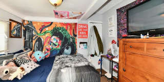 Charming 3-Bedroom Home Near Forest Manor Elementary! Gallery 4