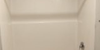 2960 Willamette St. Gallery 438