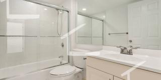 Huge 2 bed in Newton Gallery 7