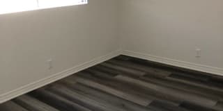 3341 Andrita St Gallery 5