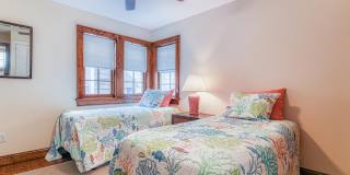 26 Atlantic Avenue Gallery 31