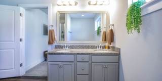 Charming 3BR House in Augusta Gallery 37