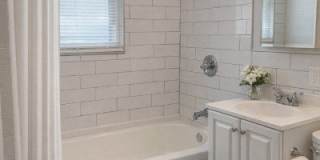 359 S 20Th St Gallery 7