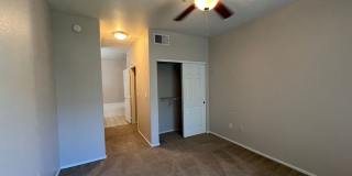Henderson - 2 bedroom condo Gallery 16