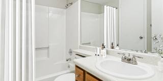 James Pointe Apartments Gallery 88