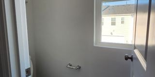 Spacious 3BR, 2 Car Garage Townhome in Raleigh Gallery 22