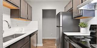 Premier Apartments Gallery 11