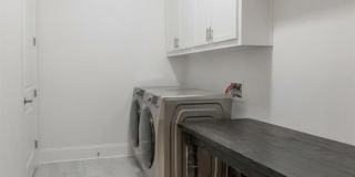 3 Bedroom House in Rouzan | Community Pool Gallery 19