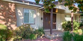 Exceptional Mountain View Home with Guest Suite Near Downtown Gallery 1