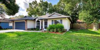 STUNNING 3 BEDROOM, 2 BATHROOM, 2 CAR GARAGE HOME LOCATED IN THE HIGHLY SOUGHT AFTER BRIARWOOD COMMUNITY. Gallery 4
