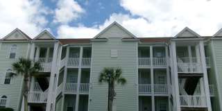 3 bedroom, 2 bath condo located in Fountain Pointe Gallery 1