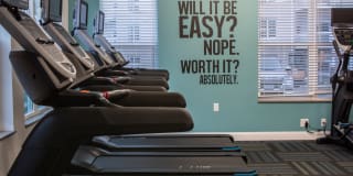 One Glenn Place Gallery 12