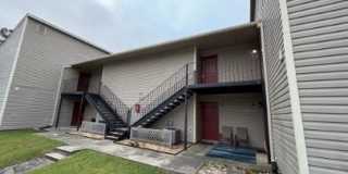 1128 Southwood Drive Gallery 1
