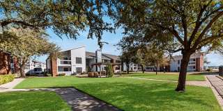 Brady Station Gallery 22