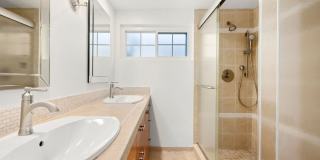 Renovated Tarzana Pool Home Near Ventura Boulevard Gallery 13