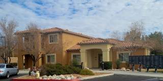 Larkspur Village Apartments Gallery 29