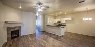 2123 10th Street Gallery 6