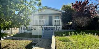 Gorgeous 3 Bed/2 Bath Taft Home w/ Finished Basement, 3 Car Garage  $0 Deposit Option Gallery 1