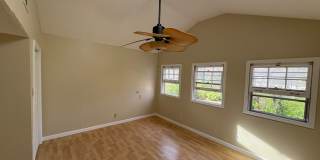 5BR/2.5 Bath in Prime 12 South | Park-Facing | Two Sunrooms | Walkable Luxury Living Gallery 36
