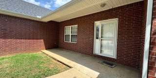 1109 N Wren Drive Gallery 19